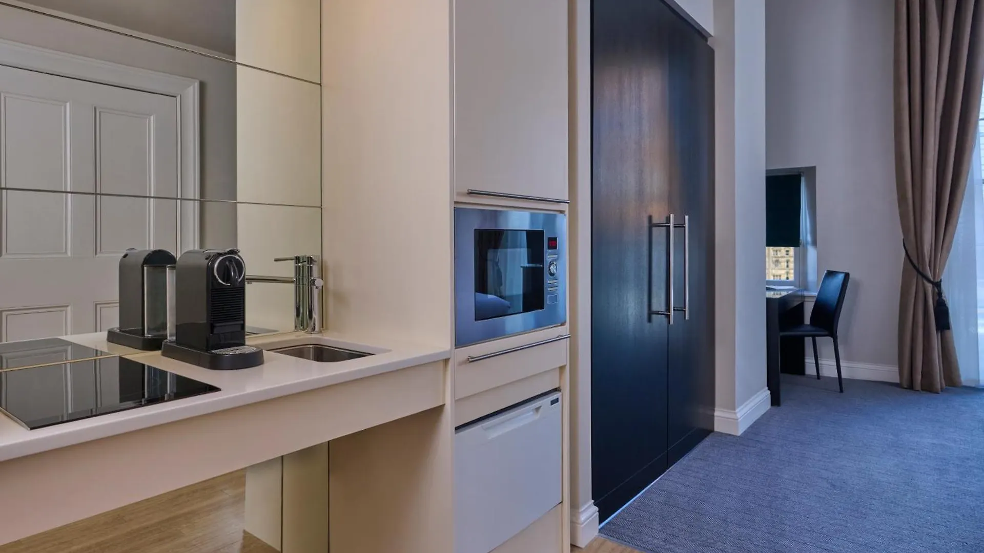 Fraser Suites Edinburg